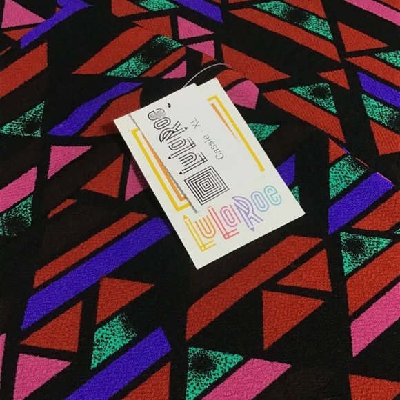 LuLaRoe Cassie / Stretch Pencil Skirt / Black Triangle Geometric Print / Size XL - Picture 3 of 4